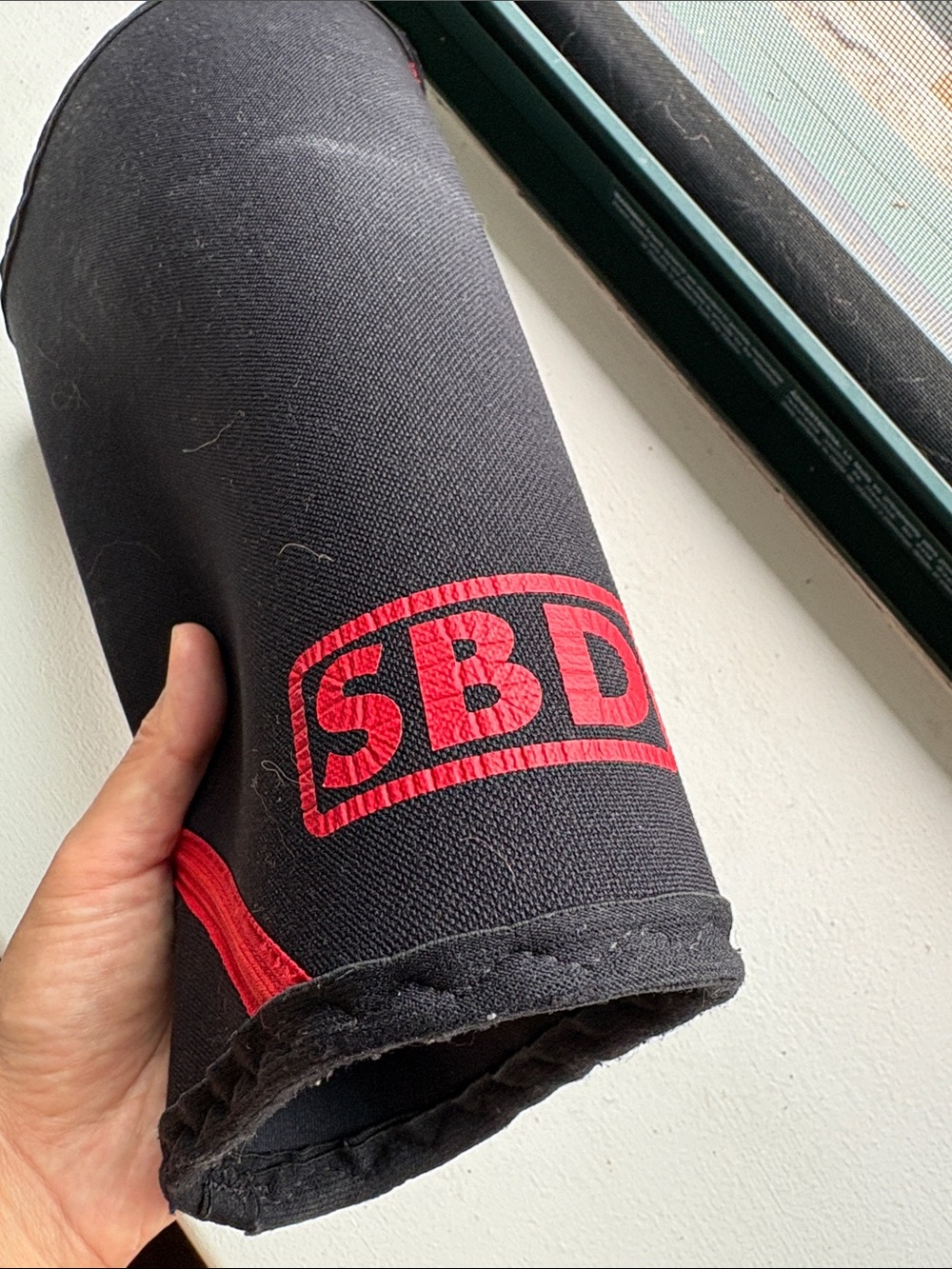 SBD Powerlifting Knee Sleeves (7MM) - Picture 2 of 4